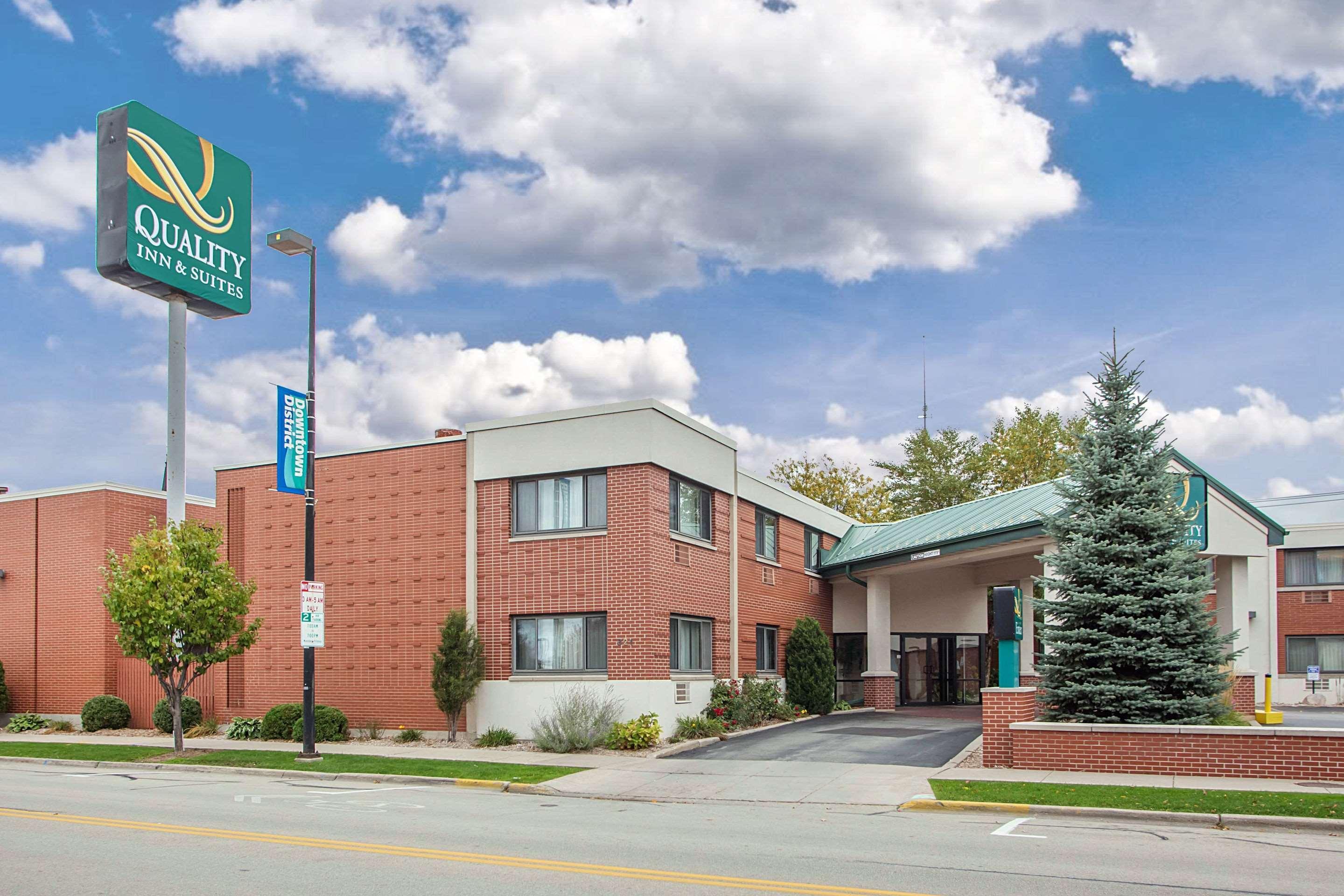 Quality Inn & Suites Downtown Green Bay Exteriér fotografie