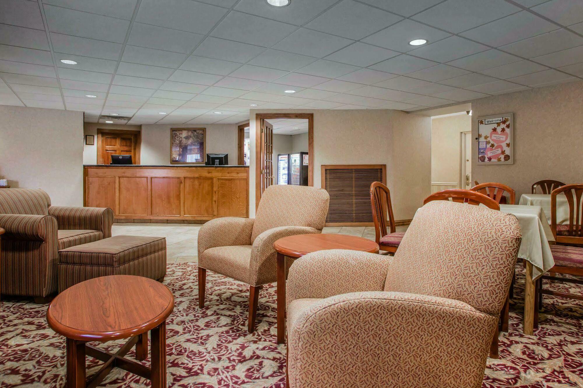 Quality Inn & Suites Downtown Green Bay Exteriér fotografie